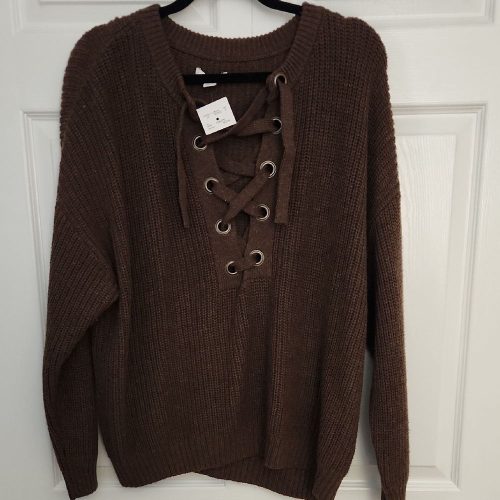 🌸3/$30! NWT American Eagle Brown Lace-Up Sweater Size L
